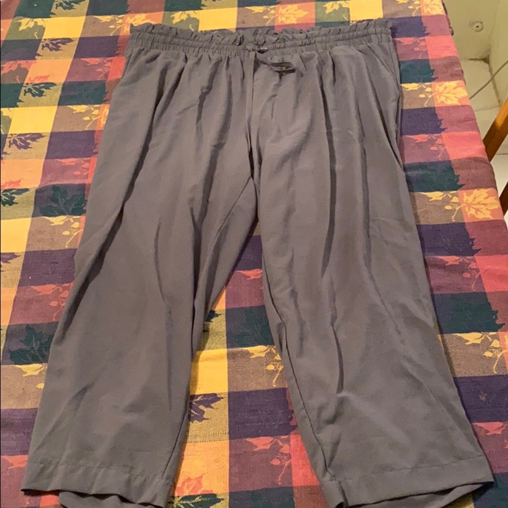 Torrid brand cropped Crepe Pants